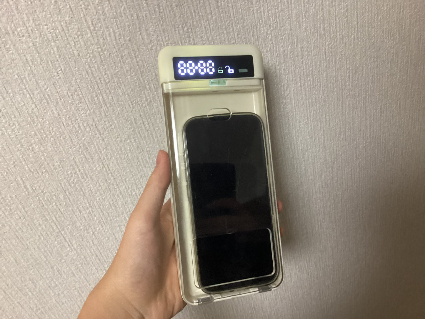 TimeLocker｜スマホロッキングコンテナ